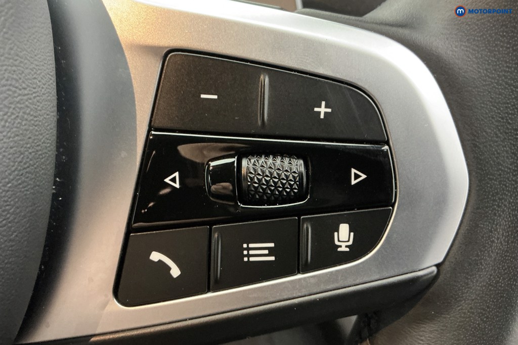 Used BMW 3 Series 2024 for sale - 76682016: Photo 27