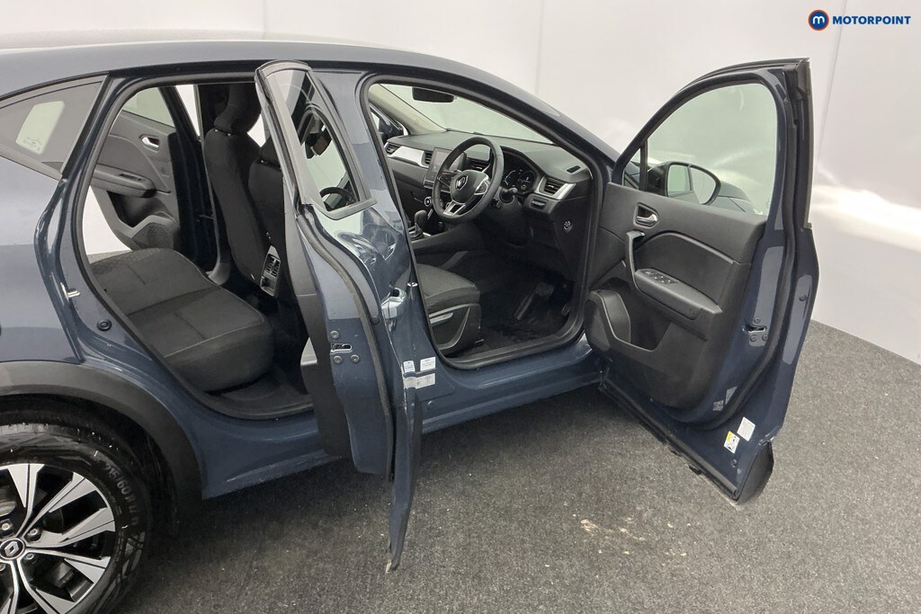 Used Renault Captur for sale - 78150299: Photo 14