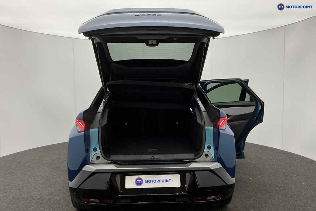 Used Peugeot 3008 2024 for sale - 77023670: Photo 11