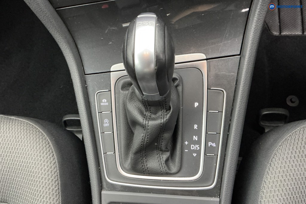 Used Volkswagen Golf 2018 for sale - 77989212: Photo 29