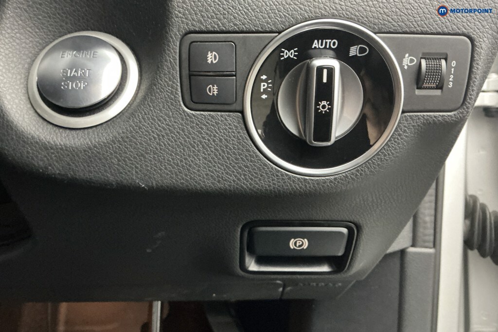 Used Mercedes-Benz GLA 2017 for sale - 77916723: Photo 35