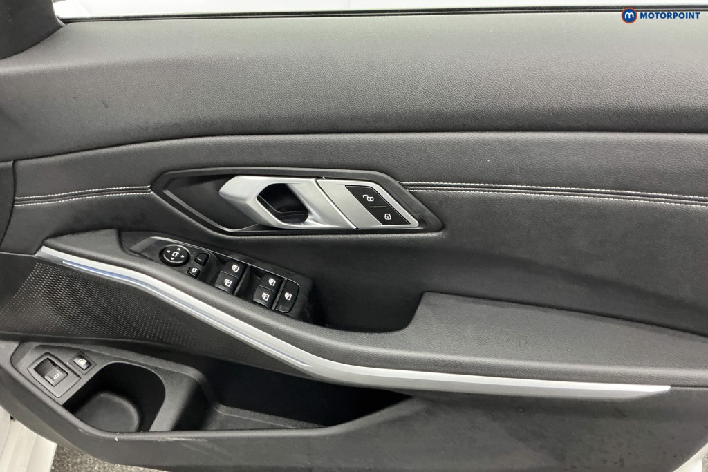 Used BMW 3 Series 2021 for sale - 76767234: Photo 29