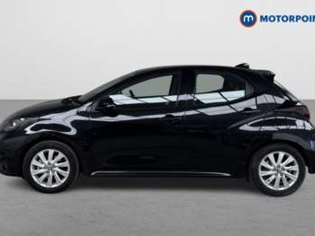 Used Toyota Yaris 2021 for sale - 74900738: Photo