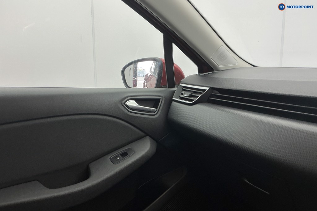 Used Renault Clio 2020 for sale - 77966012: Photo 28