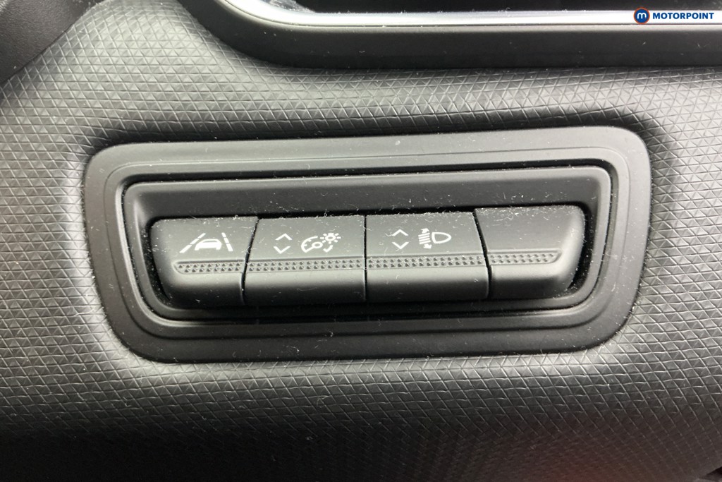 Used Renault Clio 2020 for sale - 77966012: Photo 31