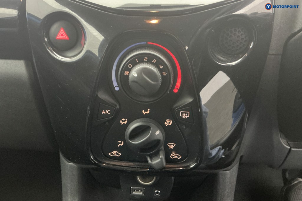 Used Toyota AYGO 2016 for sale - 77505886: Photo 26