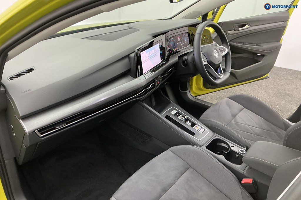 Used Volkswagen Golf 2020 for sale - 77607811: Photo 20