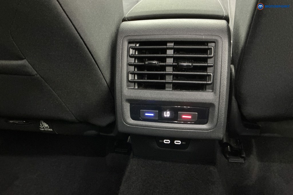 Used Volkswagen Golf 2020 for sale - 77607811: Photo 25