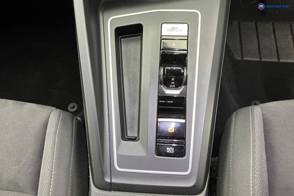 Used Volkswagen Golf 2020 for sale - 77607811: Photo 29