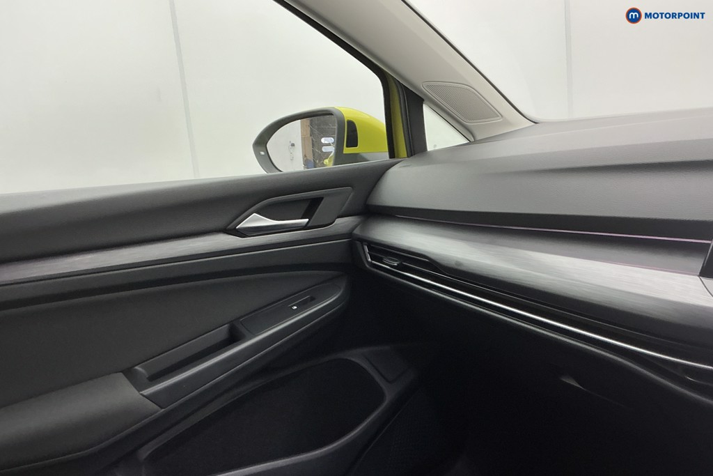 Used Volkswagen Golf 2020 for sale - 77607811: Photo 32