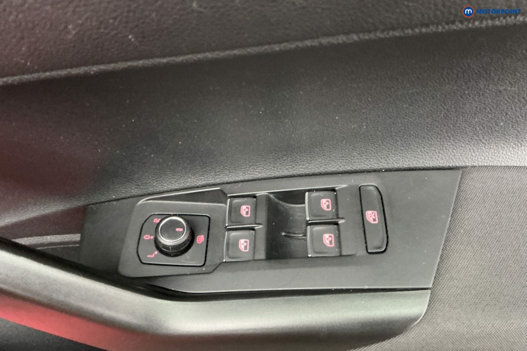 Used Volkswagen Polo 2019 for sale - 77904067: Photo 31