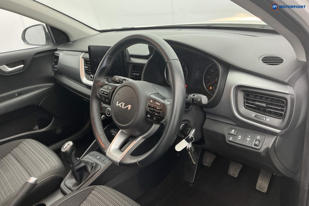 Used Kia Stonic 2023 for sale - 78109794: Photo 15