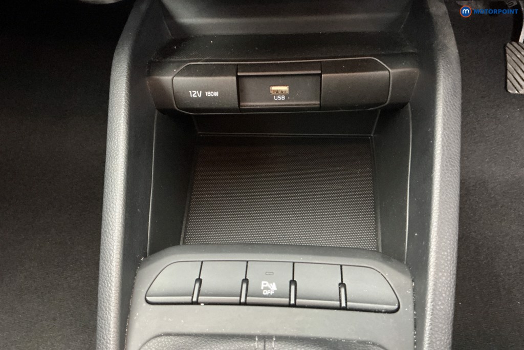 Used Kia Stonic 2023 for sale - 78109794: Photo 25