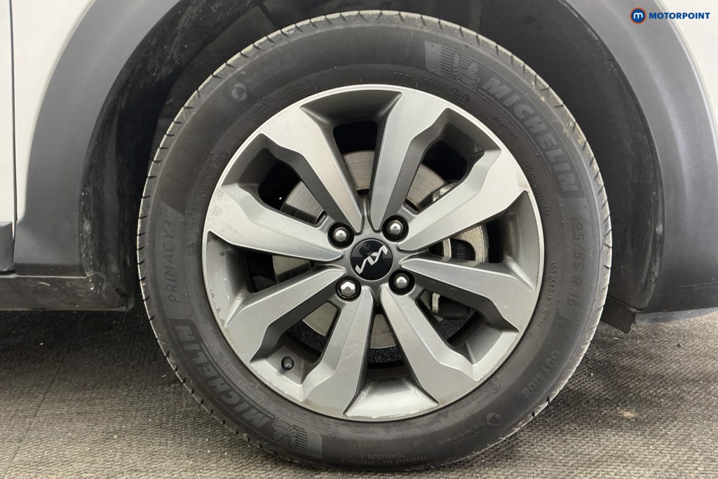 Used Kia Stonic 2023 for sale - 78109794: Photo 44