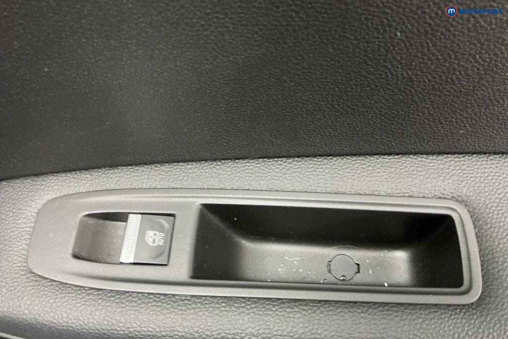 Used Renault Captur 2022 for sale - 77138661: Photo 36