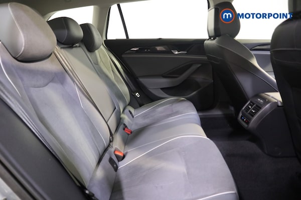 Used Volkswagen Passat 2025 for sale - 76317012: Photo 25