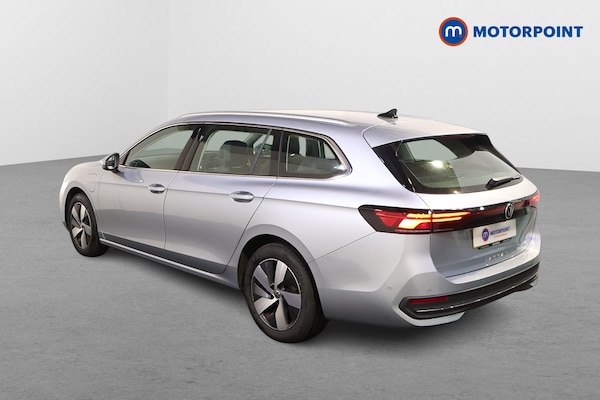 Used Volkswagen Passat 2025 for sale - 76317012: Photo 5