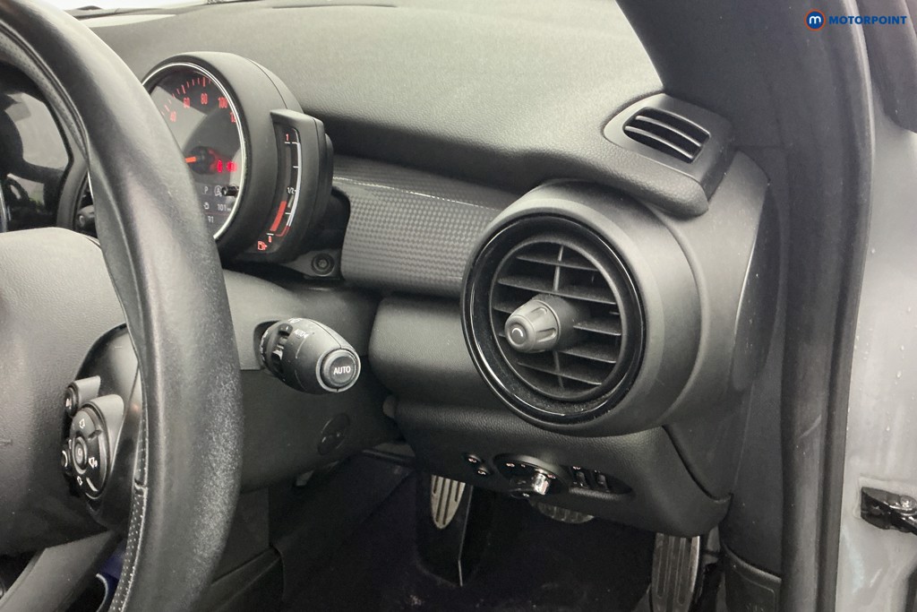 Used MINI Convertible 2020 for sale - 76862758: Photo 29