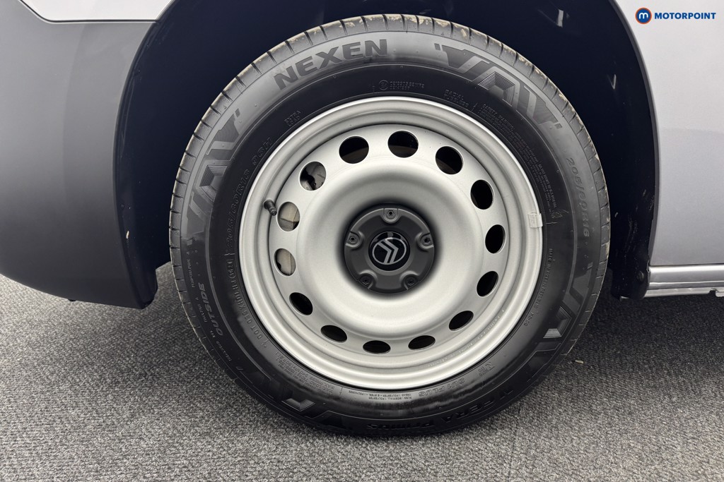 Vehicle 32