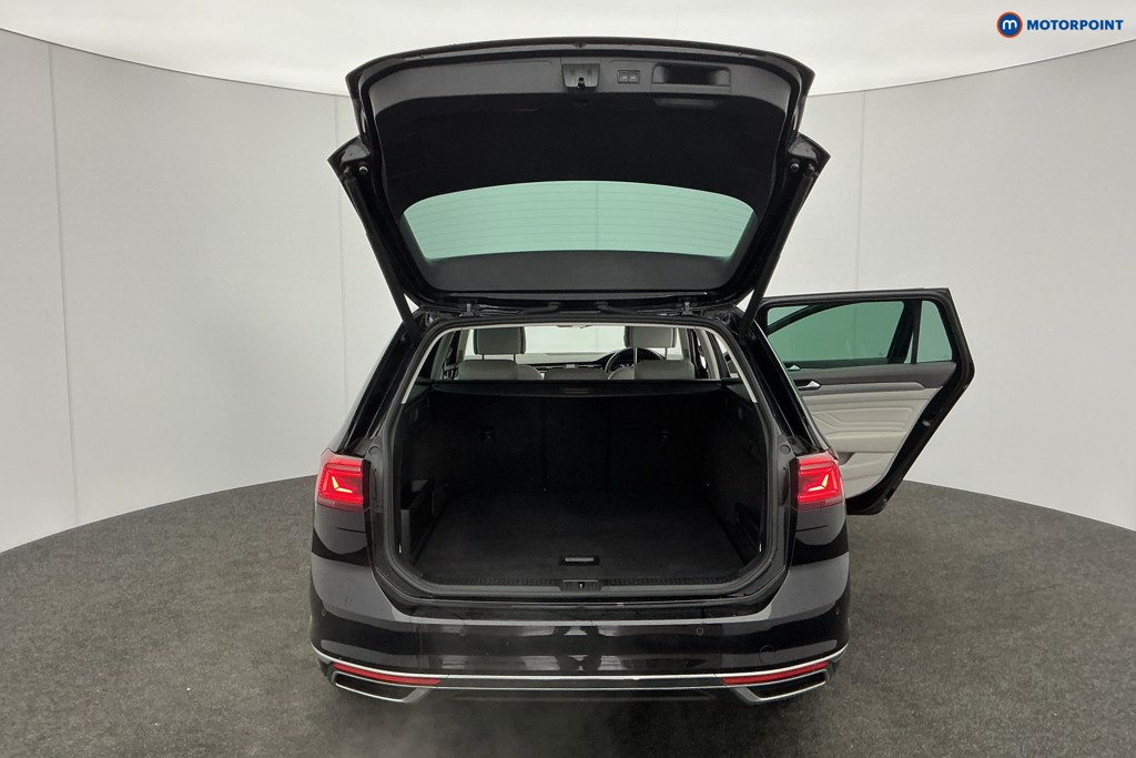 Used Volkswagen Passat 2020 for sale - 77071715: Photo 11