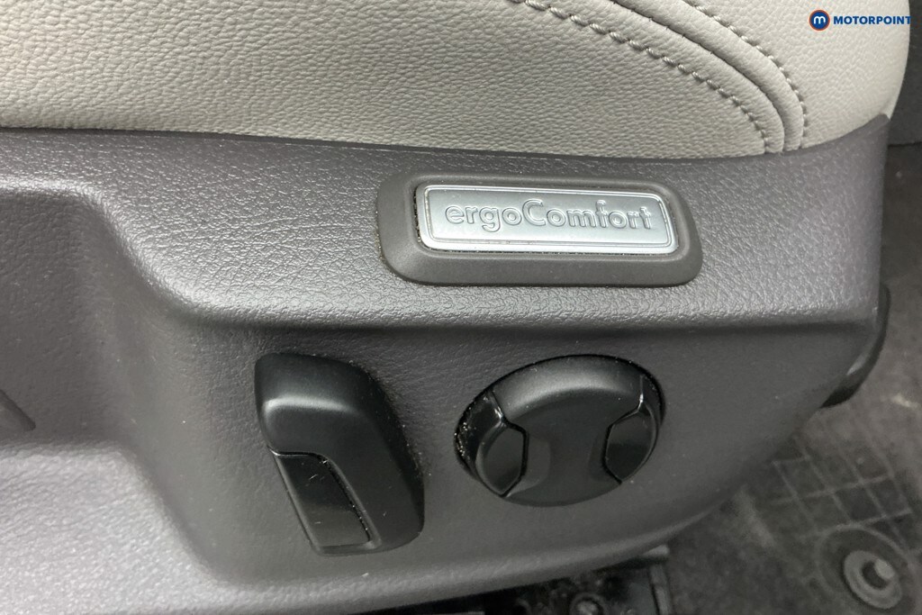 Used Volkswagen Passat 2020 for sale - 77071715: Photo 31