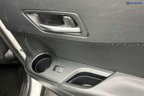 Used Toyota C-HR 2023 for sale - 76279123: Photo 31