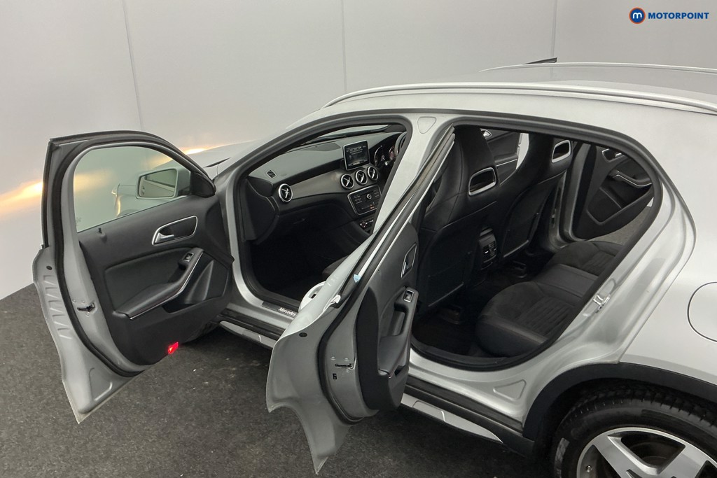 Used Mercedes-Benz GLA 2015 for sale - 77187221: Photo 13