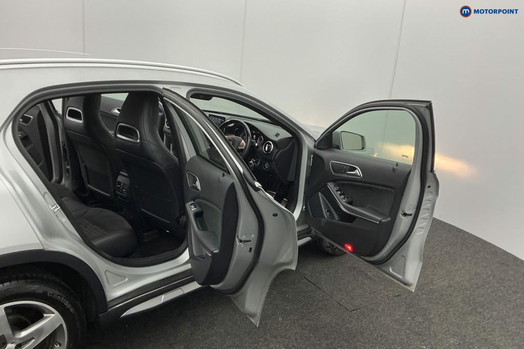 Used Mercedes-Benz GLA 2015 for sale - 77187221: Photo 14