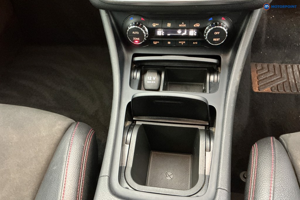 Used Mercedes-Benz GLA 2015 for sale - 77187221: Photo 31