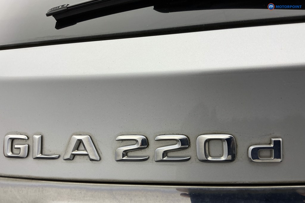 Used Mercedes-Benz GLA 2015 for sale - 77187221: Photo 52