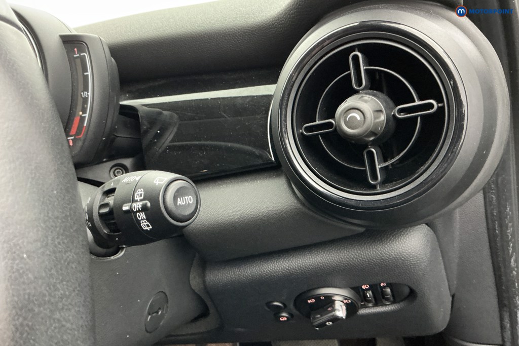 Used MINI Hatch 2022 for sale - 76255536: Photo 28