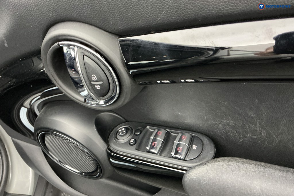 Used MINI Hatch 2022 for sale - 76255536: Photo 30