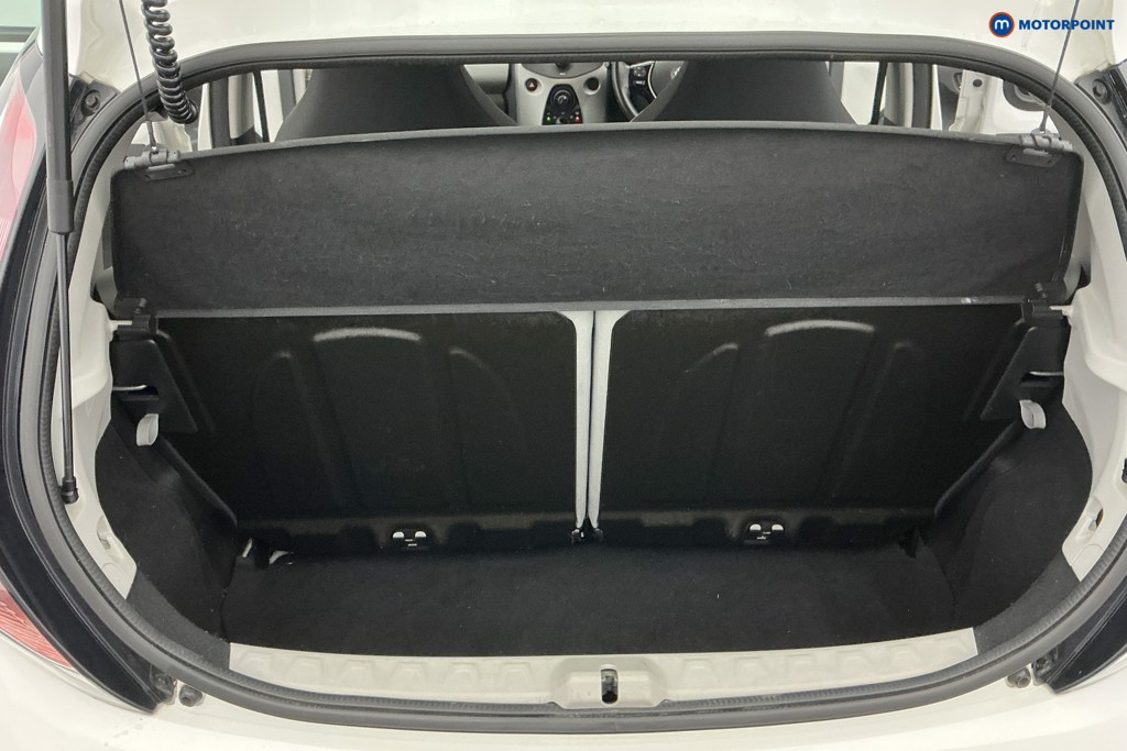 Used Toyota AYGO 2016 for sale - 77211149: Photo 12