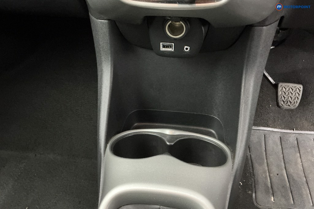 Used Toyota AYGO 2016 for sale - 77211149: Photo 27