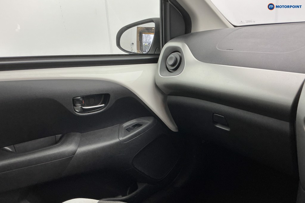 Used Toyota AYGO 2016 for sale - 77211149: Photo 29