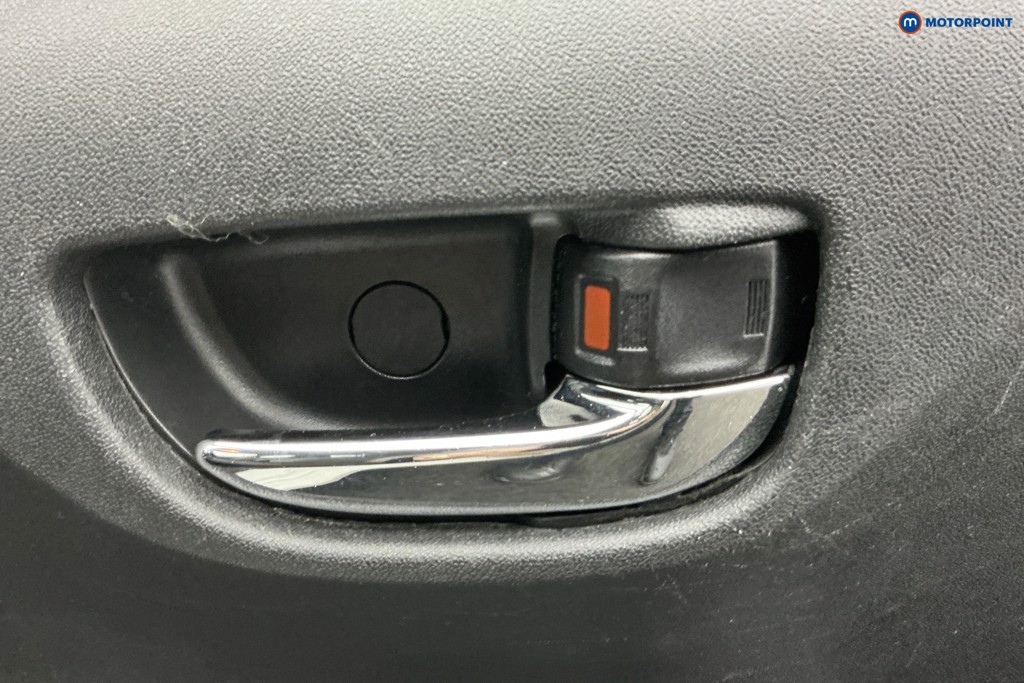 Used Toyota AYGO 2016 for sale - 77211149: Photo 35