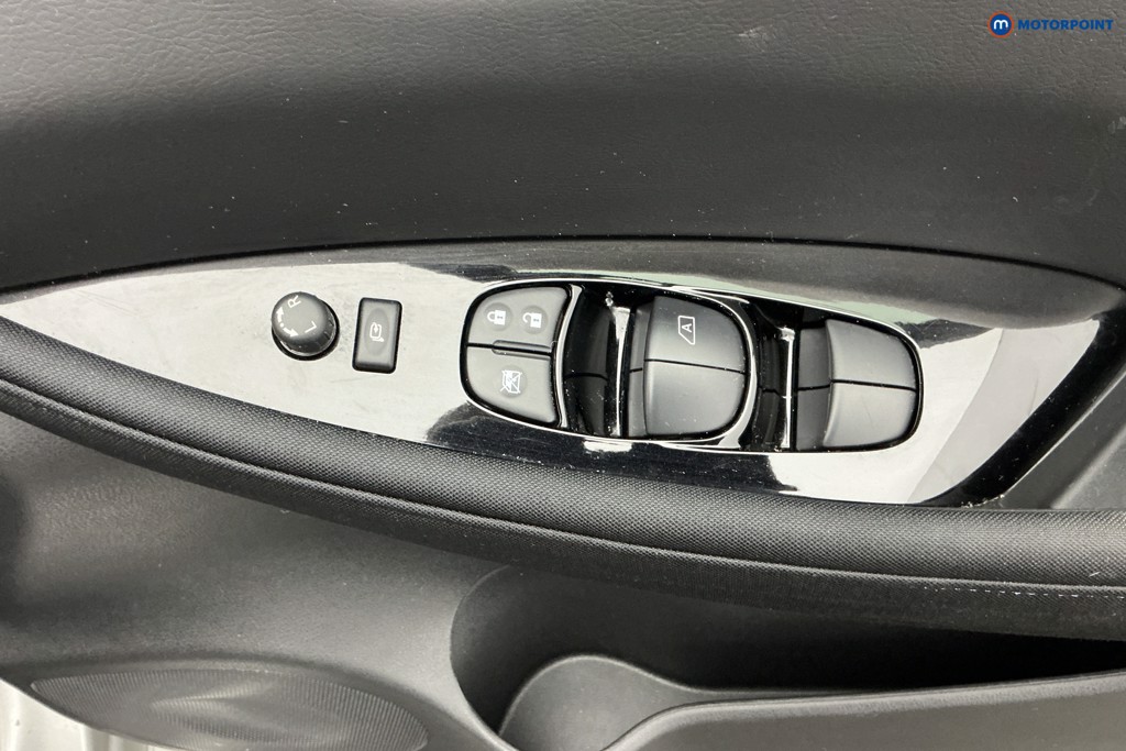 Used Nissan Leaf 2023 for sale - 77962687: Photo 33