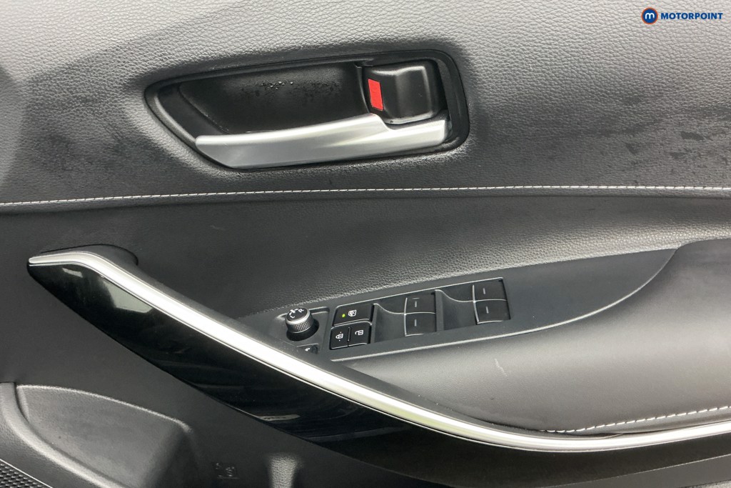 Used Toyota Corolla 2024 for sale - 76895670: Photo 31