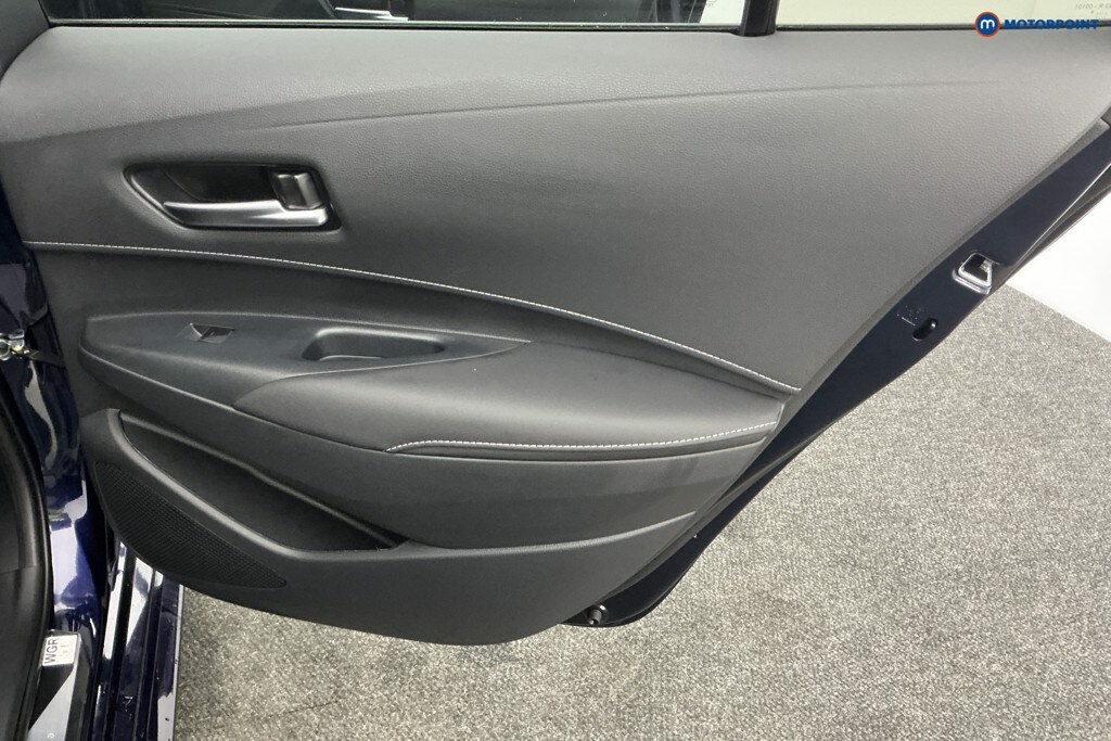 Used Toyota Corolla 2024 for sale - 76895670: Photo 32