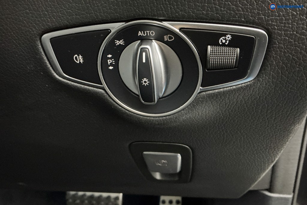 Used Mercedes-Benz EQC 2023 for sale - 76933806: Photo 28