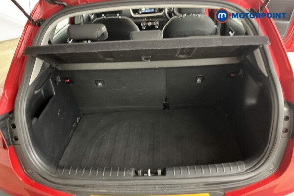 Used Kia Stonic 2019 for sale - 76117943: Photo 11