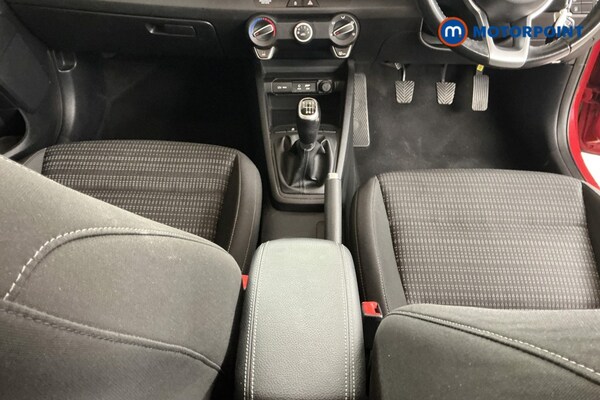 Used Kia Stonic 2019 for sale - 76117943: Photo 18
