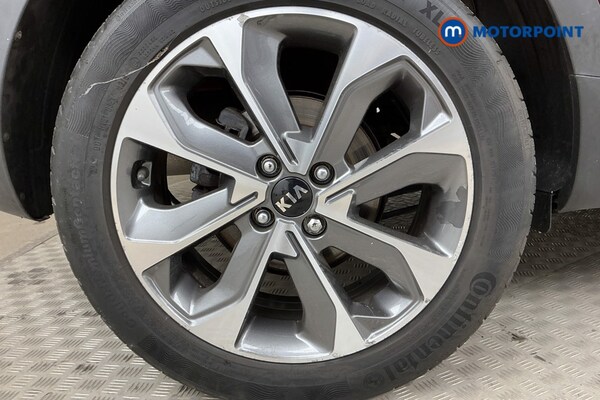 Used Kia Stonic 2019 for sale - 76117943: Photo 37