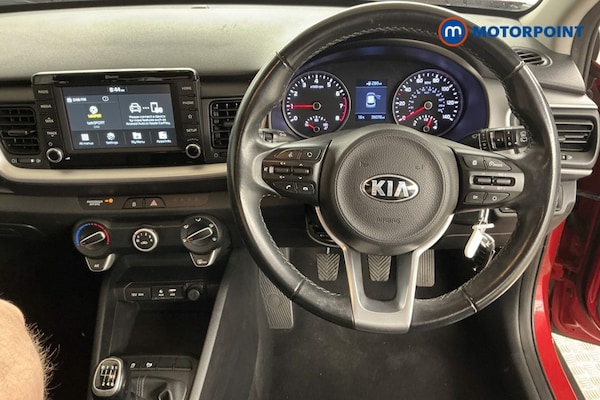 Used Kia Stonic 2019 for sale - 76117943: Photo 9