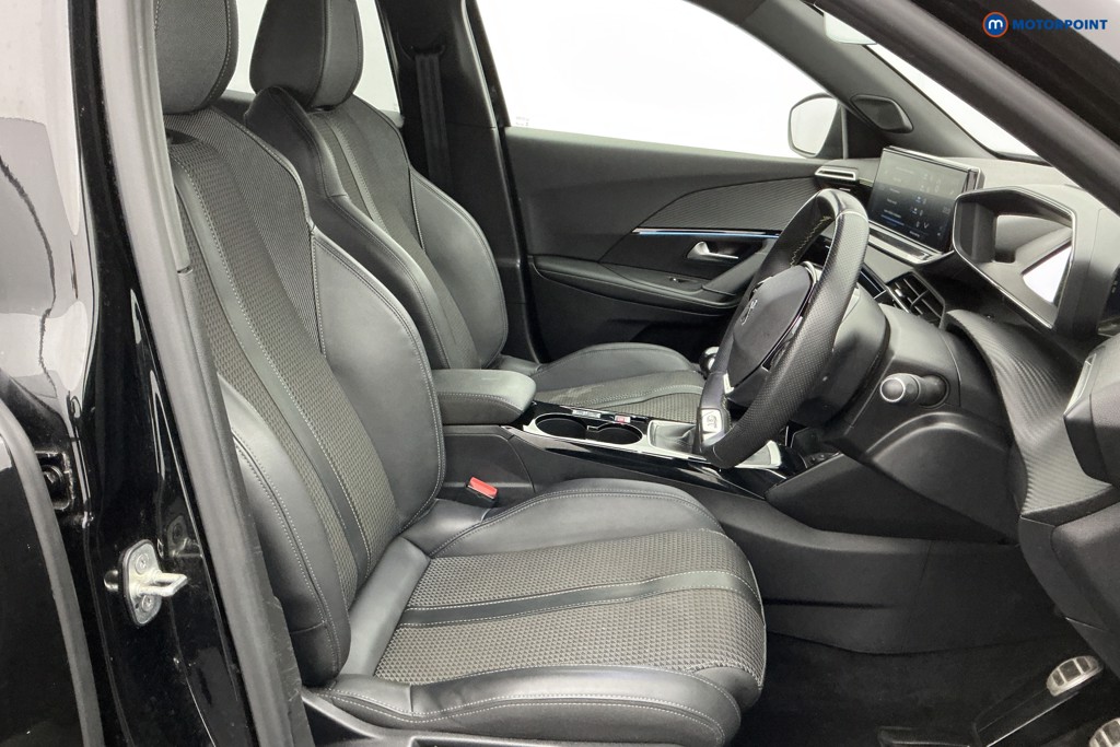 Used Peugeot 2008 2023 for sale - 77069463: Photo 14