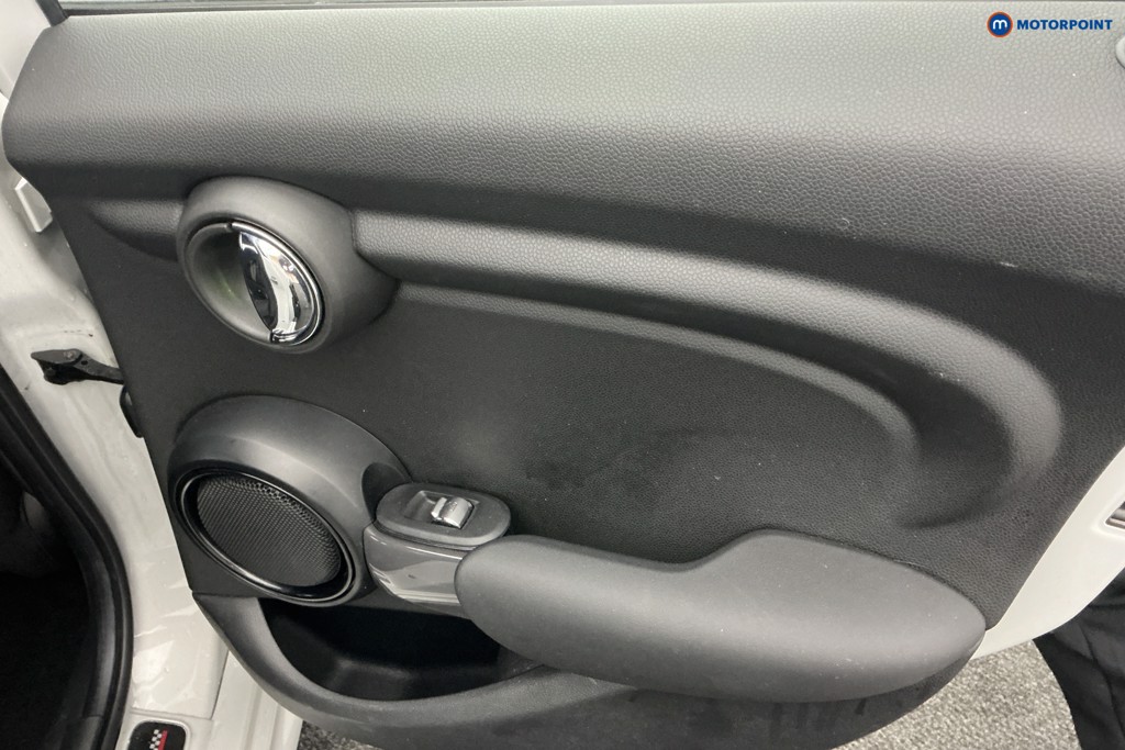 Used MINI Hatch 2020 for sale - 76545667: Photo 17