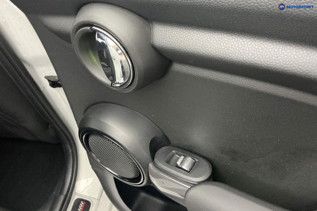 Used MINI Hatch 2020 for sale - 76545667: Photo 18