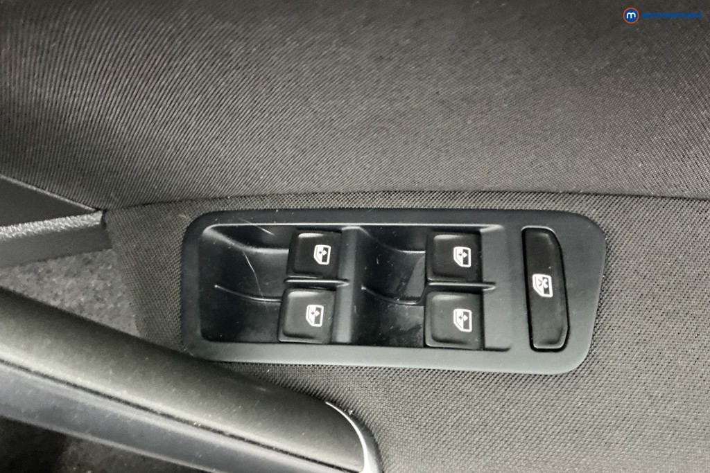 Used Volkswagen Golf 2020 for sale - 77514580: Photo 36