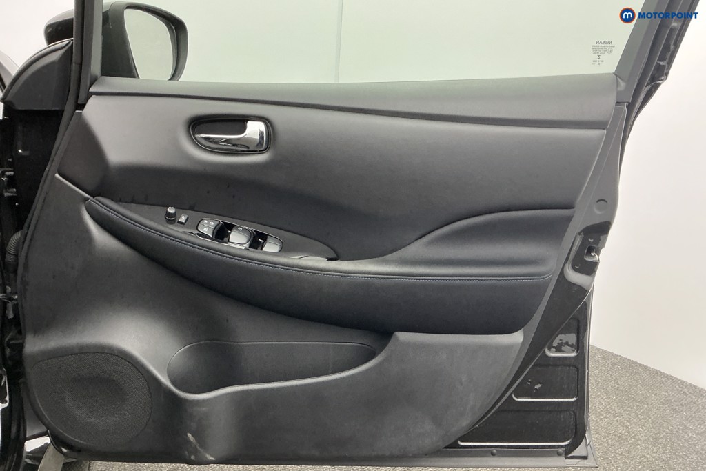 Used Nissan Leaf 2022 for sale - 77641583: Photo 32