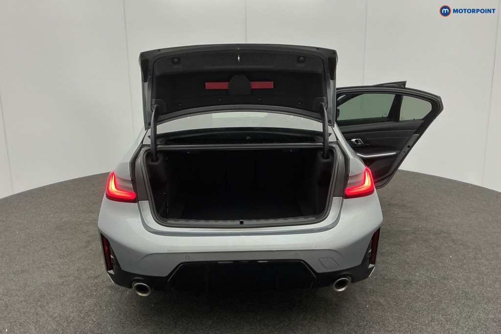 Used BMW 3 Series 2024 for sale - 77138623: Photo 11